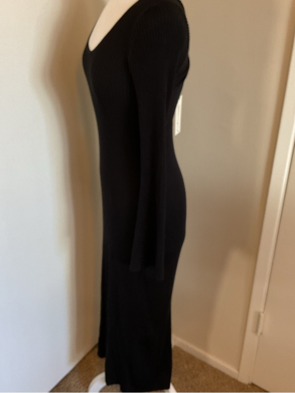 NWT Freshman 1996 Black Ribbed Knit Midi Dress Long Sleeve Scoop Neck Size Small - Picture 4 of 5